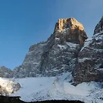 Belvedere Dolomiti 酒店 皮耶韦迪卡多雷