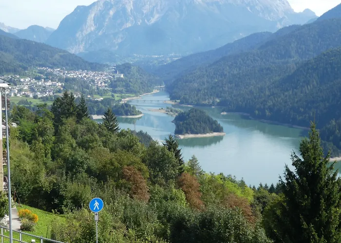 Belvedere Dolomiti ホテル