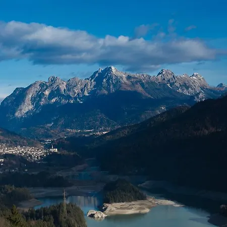 Belvedere Dolomiti מלון