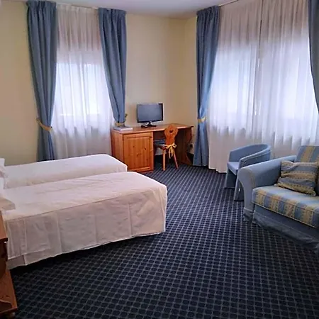 Otel Belvedere Dolomiti