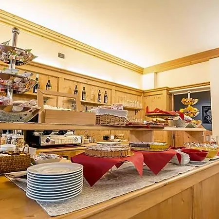 Otel Belvedere Dolomiti