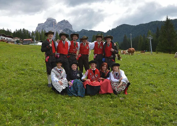 Belvedere Dolomiti Отель