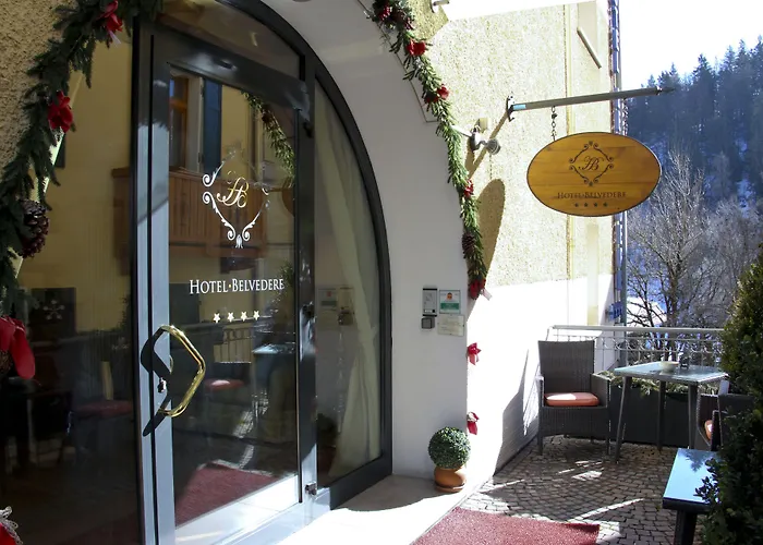 Отель Belvedere Dolomiti 4*